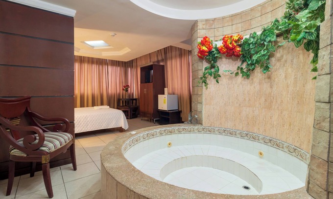 Guayaquil Hotel | Hotel Malecon Inn