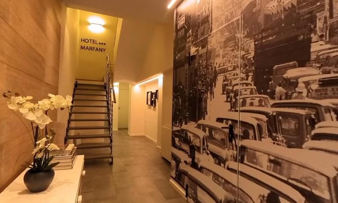 Avinguda de Carlemany Hotel | Hotel Marfany