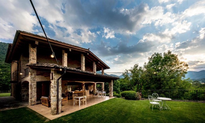La Vall de Bianya Hotel | Hotel Mas la Ferreria