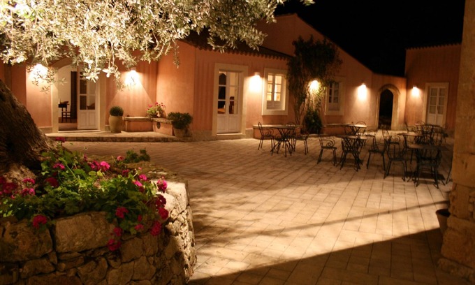 Noto Hotel | Hotel Masseria degli Ulivi