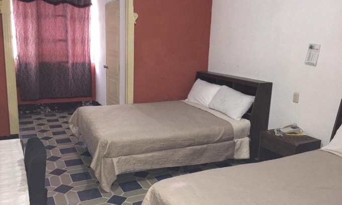 Zona 9 Cama Y Desayuno | Hotel Mayesstic