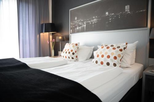 Flittard Hotel | Hotel Medo Köln