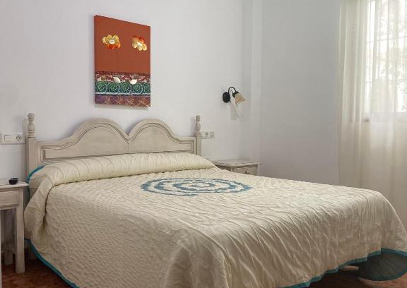Olvera Hotel | Hotel Meson Fuente del Pino