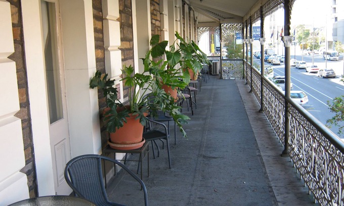 Adelaide Central Business District Hotel | Hotel Metropolitan