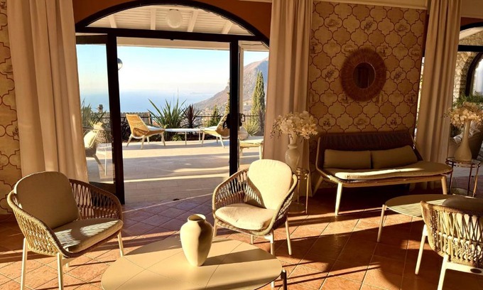 Gardola Hotel | Hotel MioMio