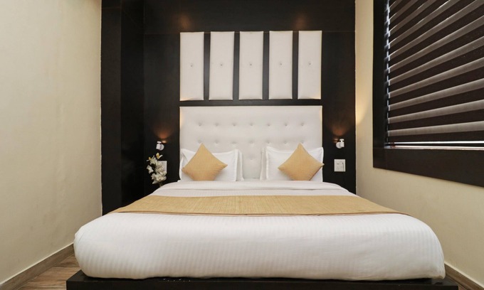 Sidhpur Hotel | Hotel Mirage Residency