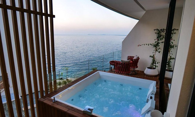 Vlore Hotel | Hotel Miramare