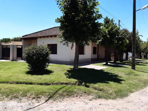Chivilcoy Casa | Hotel Mitre Chivilcoy. Casa en Rivadavia 900