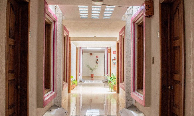 Barrio de La Merced Hotel | Hotel Real del Carmen