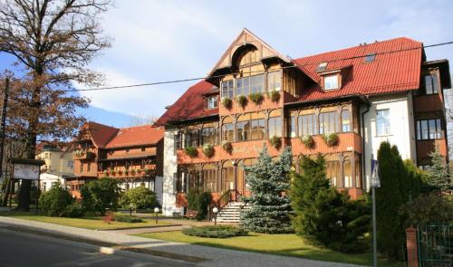 Swieradow-Zdroj Hotel | Hotel Narcyz B