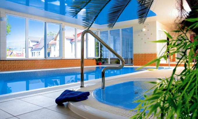 Swieradow-Zdroj Hotel | Hotel Narcyz