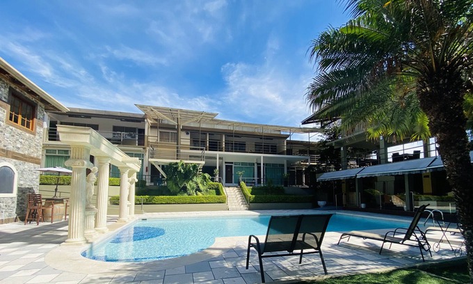 Ciudad Cariari Casa | hotel near Juan Santamaría Airport