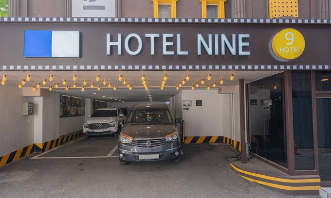 Sam-dong Hotel | Hotel Nine