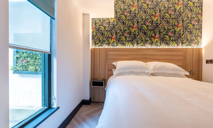 Londonderry Hotel | Hotel No.9