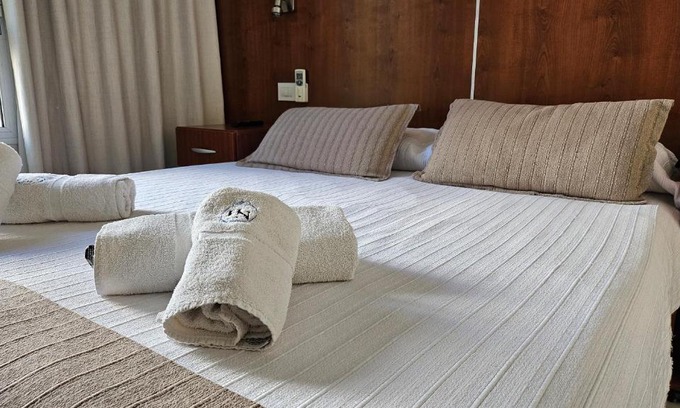 Zona de La Perla Hotel | Hotel Novi