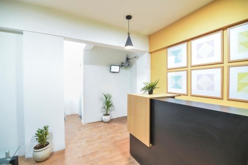 Baner Hotel | Hotel O Aakiyo Pashan Hill