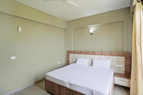 Vrindavan Hotel | Hotel O Anirbhav Dham