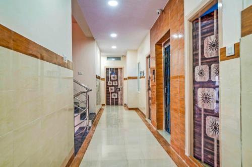 Nampally Hotel | Hotel O Aroma Classic Near Nampally Main Railway station