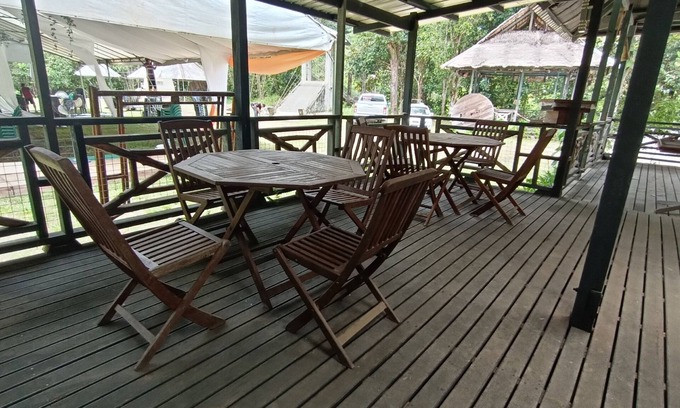Downtown Kota Kinabalu Casa | OYO Home 90491 Flinstone Lodge