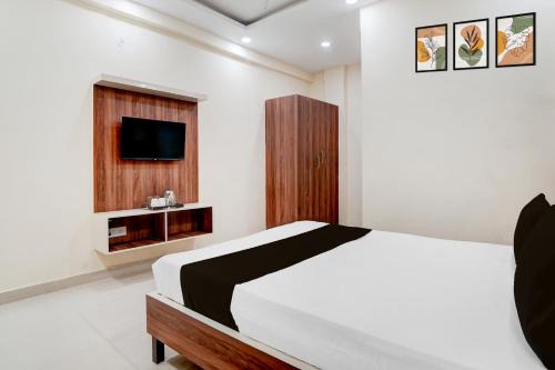 Sector 63 Hotel | Hotel O Hindon Motel