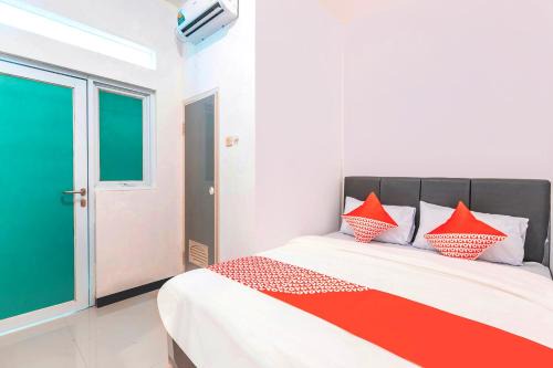 Jakarta Hotel | Hotel O J&b Room Utan Kayu