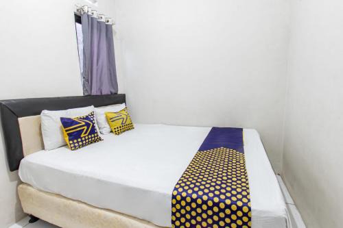 Gondang Hotel | Hotel O Penginapan Melati Tanjung Near Kantor Pengamat Pengairan Tanjung