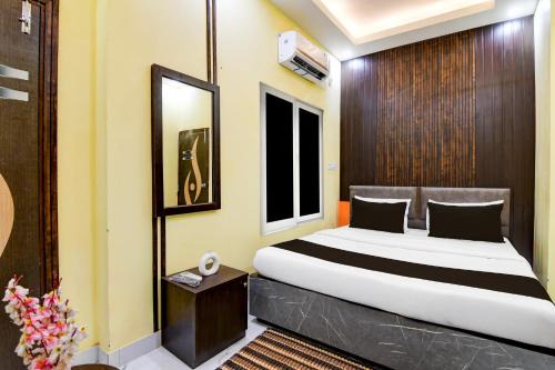 Block E Hotel | Hotel O The Avenue Inn