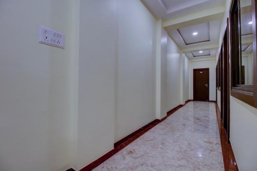 Kolar Road Hotel | Hotel O The Shloka