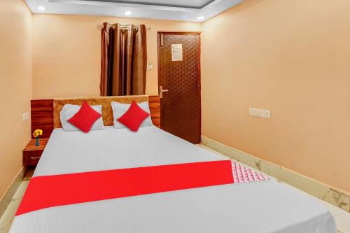 Jabalpur Hotel | Hotel O White House