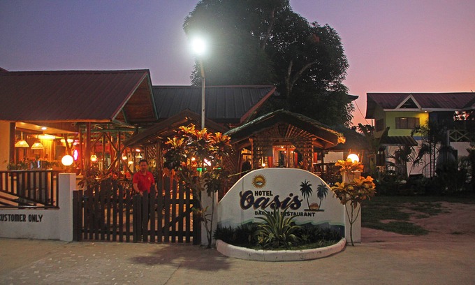 Port Barton Hotel | Hotel Oasis Port Barton
