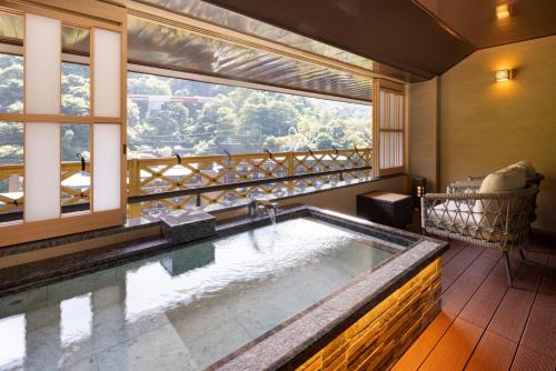 Hakone Hot Springs Hotel | Hotel Okada