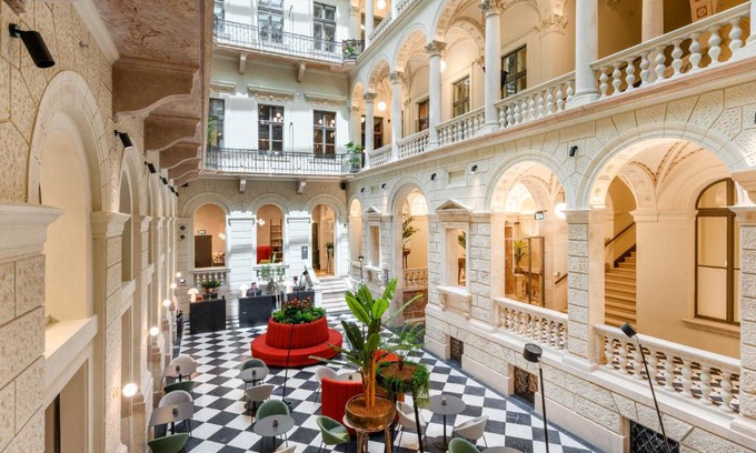 Terezvaros Hotel | Hotel Oktogon Haggenmacher by Continental Group