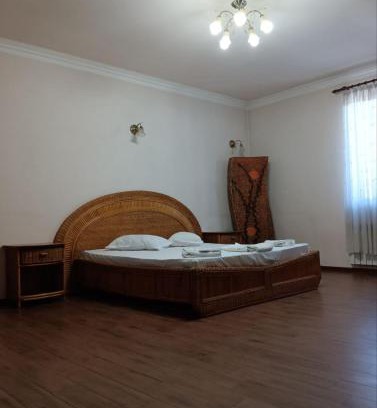 Erebuni Hotel | Hotel Old Kayaran