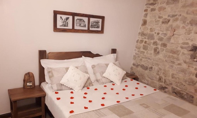 Berat Hotel | Hotel Omer