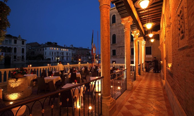 Dorsoduro Hotel | Hotel Palazzo Stern