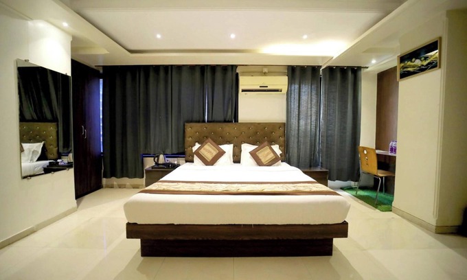 Andheri West Hotel | Hotel Panchvati Residency