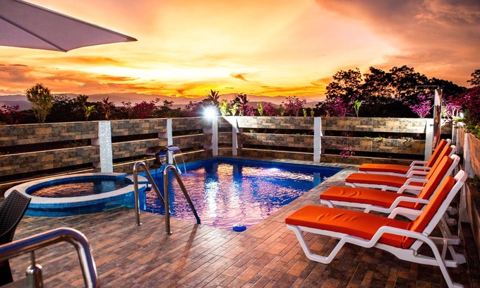 Los Andes Hotel | Hotel Papagayo Boutique