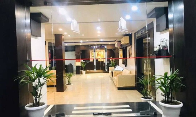 Varanasi Hotel | Hotel Park Plaza Varanasi