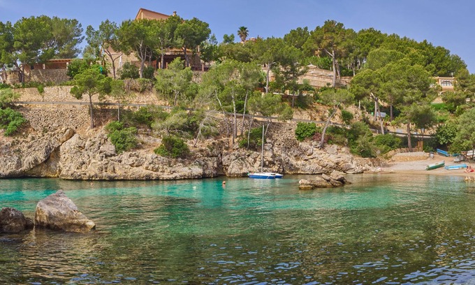Cala Fornells Hotel | Hotel Petit Cala Fornells
