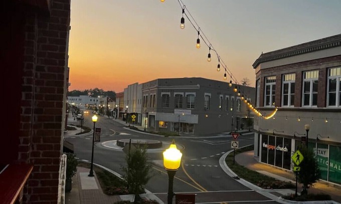 Laurel Casa | Hotel Pinehurst- Pine Belt Suite 207