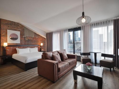 Old Montreal Hotel | Hotel Place D'Armes