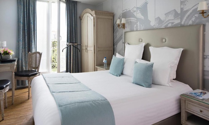 Faubourg-du-Roule Hotel | Hotel Plaza Elysées