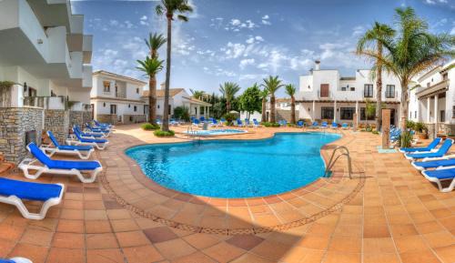 Zahara de los Atunes Hotel | Hotel Porfirio