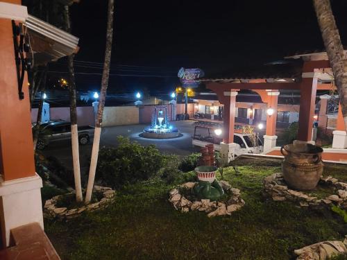 Santa Cruz de Yojoa Hotel | Hotel Posada del Rey