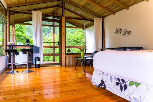 Cachí Casa | Hotel Quelitales