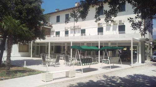 Forte dei Marmi Hotel | Hotel Raffaelli Villa Angela