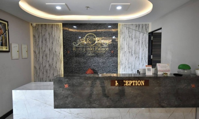Varanasi Hotel | Hotel Ram Janki Palace