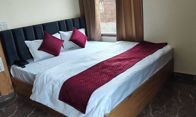 Amritsar Hotel | Hotel RB Inn