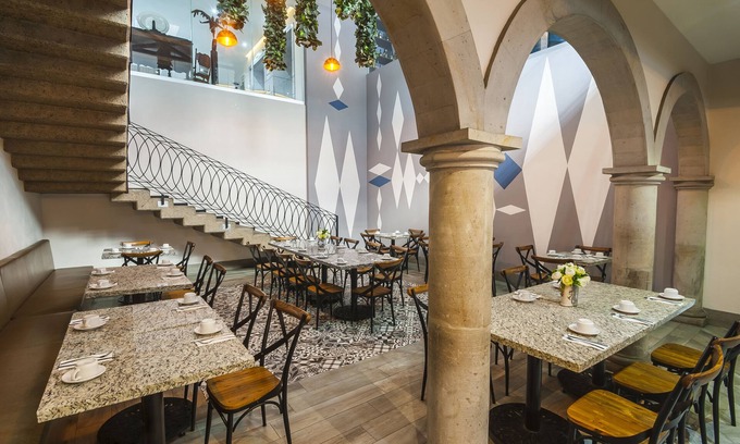 Centro de Guadalajara Hotel | Hotel Real Maestranza