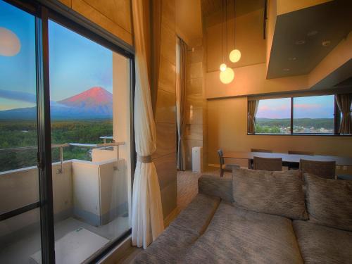Fujikawaguchiko Hotel | Hotel Regina Kawaguchiko